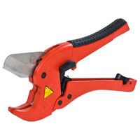 Pipe cutter